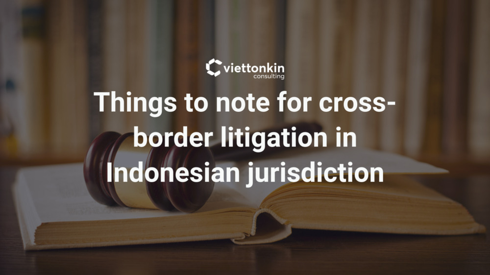 Black and Violet Dark Professional Real Estate Weekly Team Updates Presentation