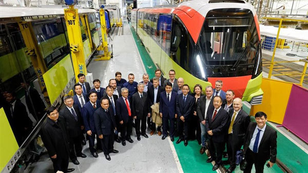 nhon hanoi station metro line expected to run in