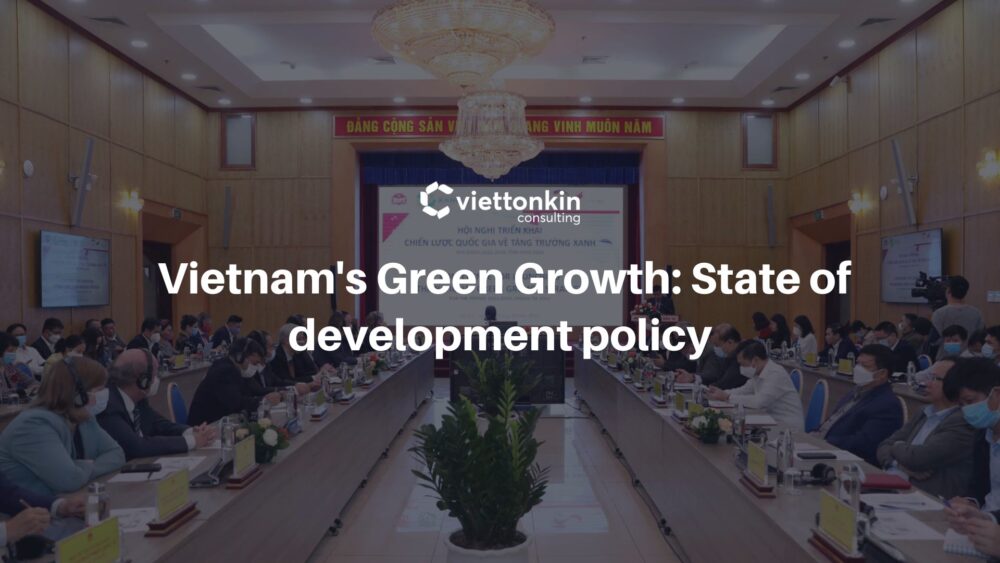 Black and Violet Dark Professional Real Estate Weekly Team Updates Presentation