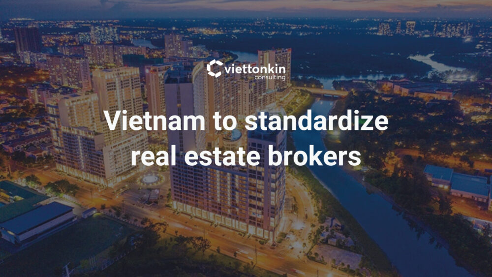 Black and Violet Dark Professional Real Estate Weekly Team Updates Presentation