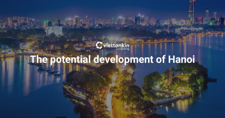 Black and Violet Dark Professional Real Estate Weekly Team Updates Presentation × px