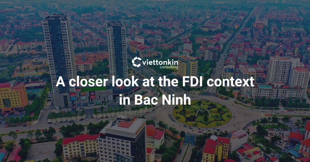 Black and Violet Dark Professional Real Estate Weekly Team Updates Presentation × px