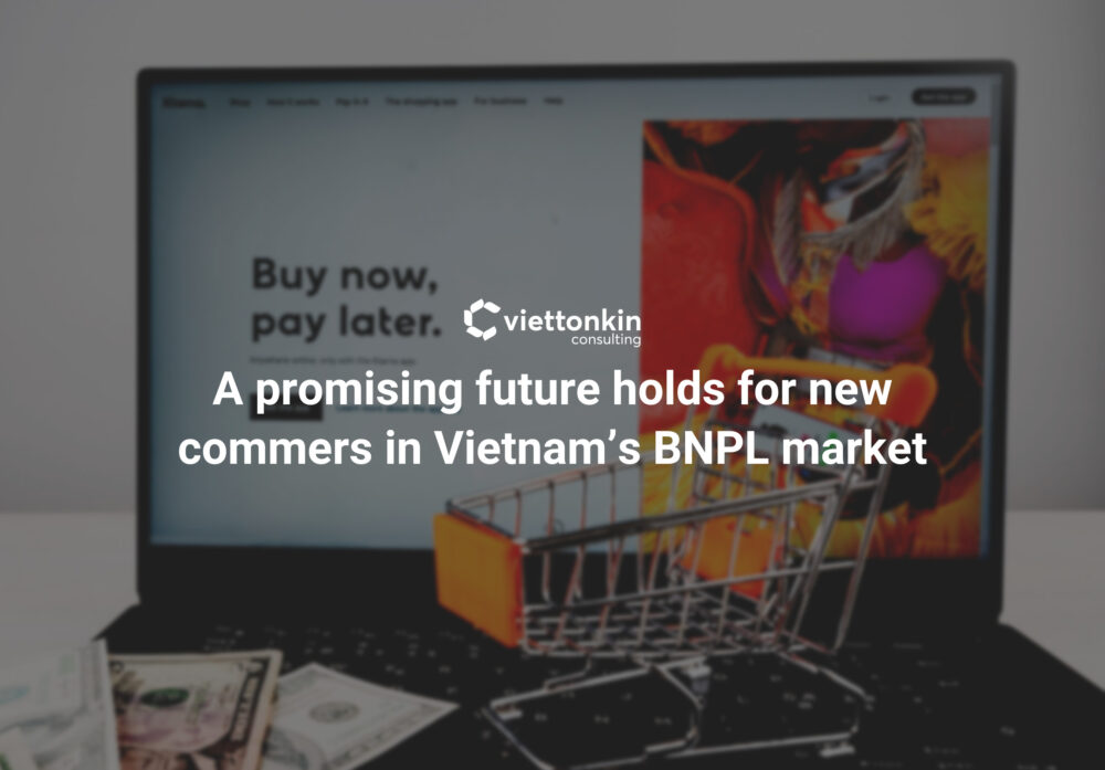 Black and Violet Dark Professional Real Estate Weekly Team Updates Presentation × px × px