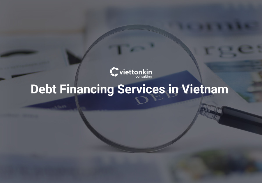 Black and Violet Dark Professional Real Estate Weekly Team Updates Presentation × px × px