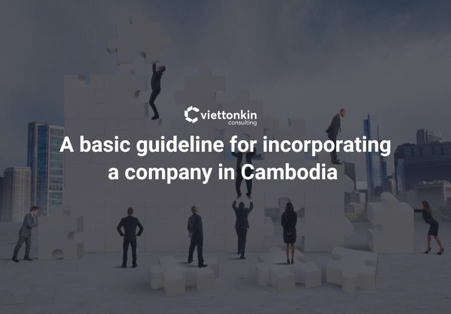 Black and Violet Dark Professional Real Estate Weekly Team Updates Presentation × px × px