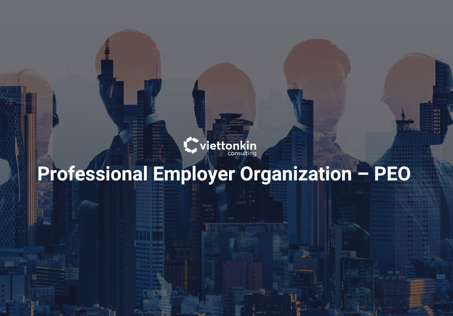 Black and Violet Dark Professional Real Estate Weekly Team Updates Presentation × px × px