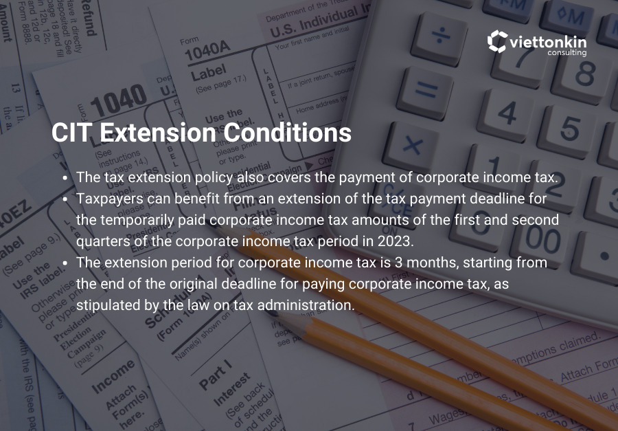 Black and Violet Dark Professional Real Estate Weekly Team Updates Presentation × px × px